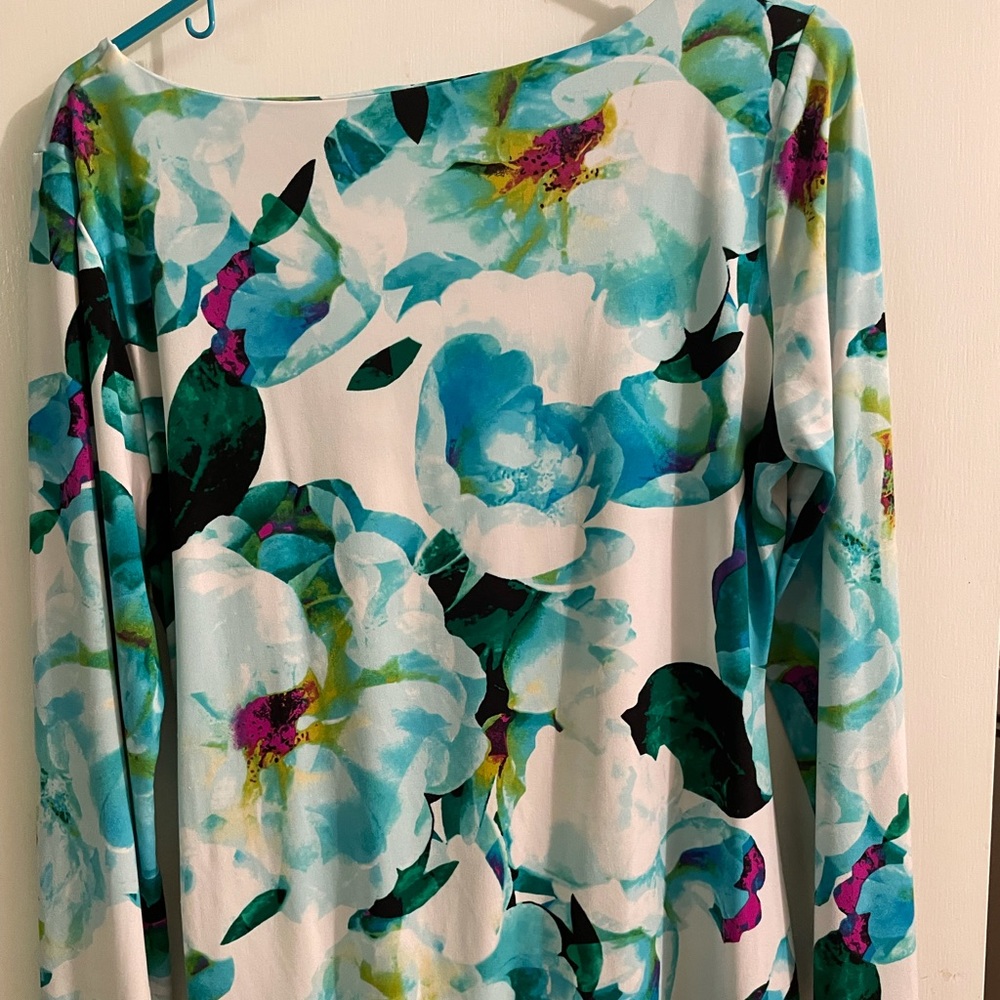 Small blouse - Picture 2 of 4